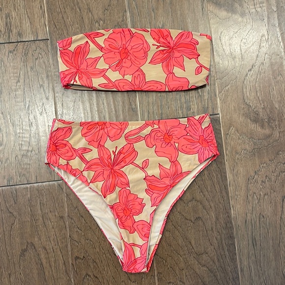 Lulu's Other - LULU’S high waist strapless floral bikini swimsuit SIZE XS